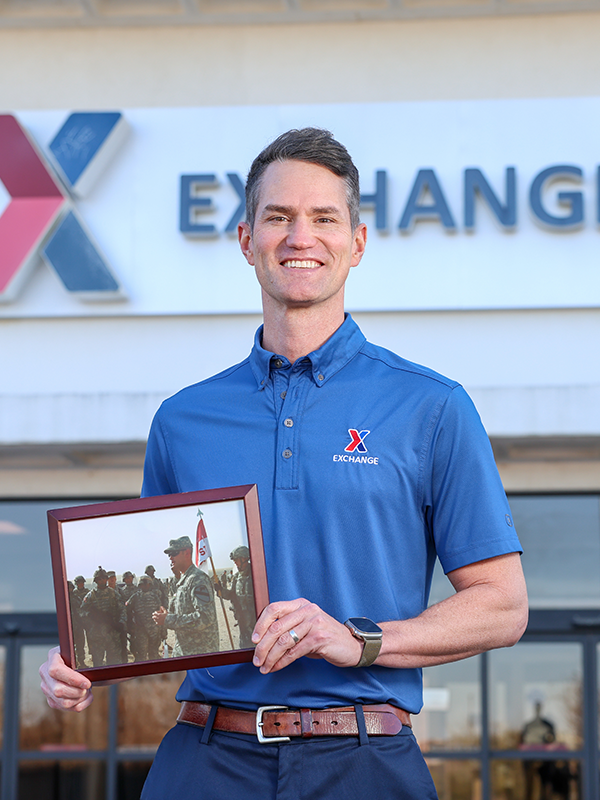 ApplyMyExchange-Corp-1
JOSH SAMUELS, US ARMY VETERAN, VICE PRESIDENT - HARDLINES